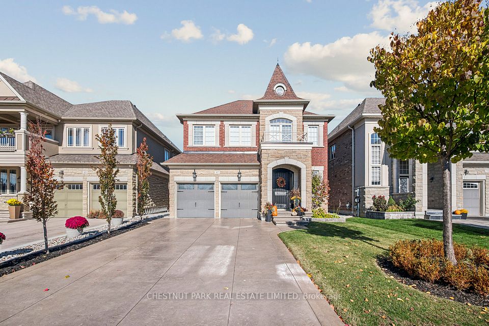 Detached at 67 Hatton Garden Road, Vaughan, ON L4H 3P8, Vaughan