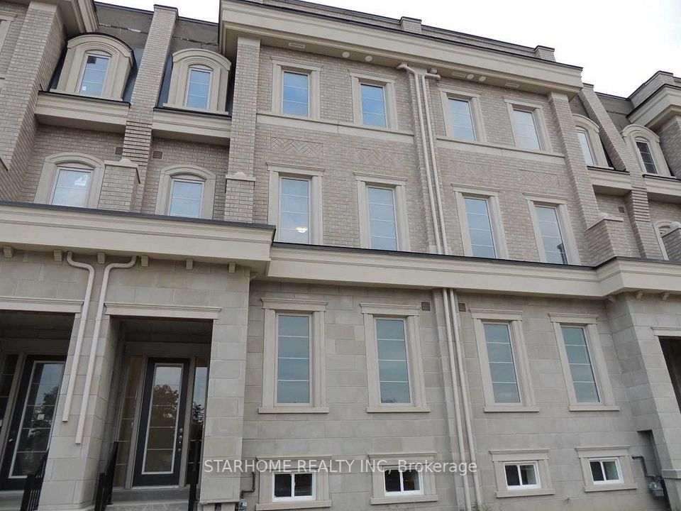 Att/Row/Townhouse at 9436 Bayview Avenue Main, Richmond Hill, ON L4C 5G9, Richmond Hill