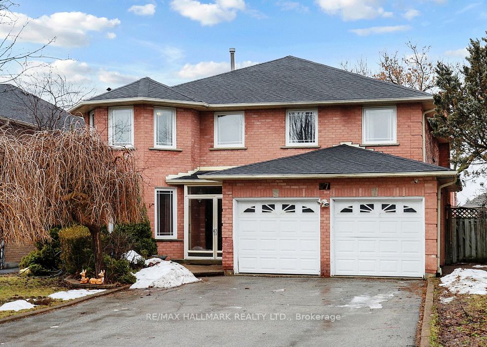 Detached at 97 Stave Crescent, Richmond Hill, ON L4C 9J2, Richmond Hill