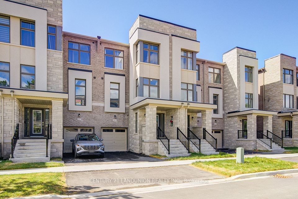 Att/Row/Townhouse at 65 Puisaya Drive, Richmond Hill, ON L4E 1L2, Richmond Hill