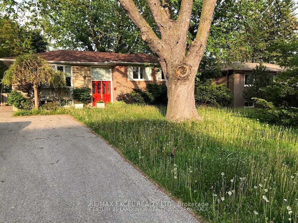 Detached at 33 Alanadale Avenue, Markham, ON L3P 1S4, Markham