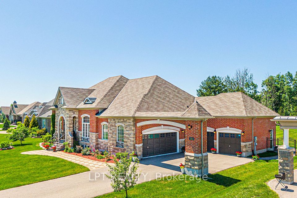 Detached at 18 Wolford Court, Georgina, ON L4P 0B1, Georgina