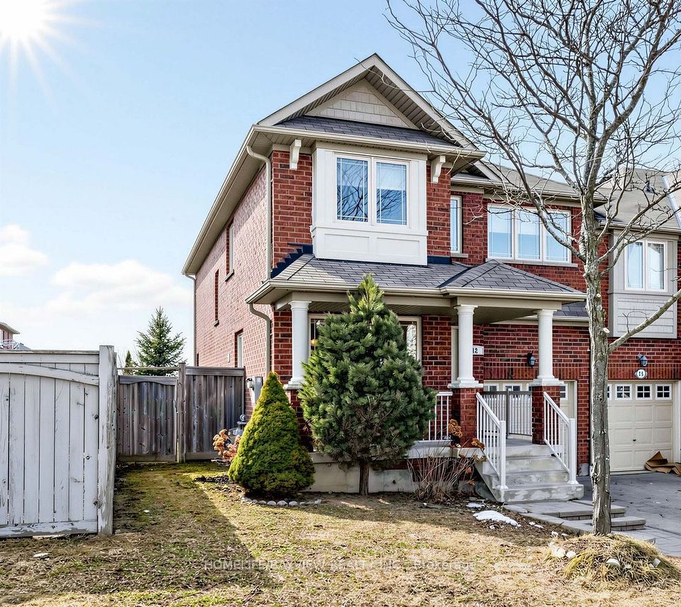 12 Winisk Street, Richmond Hill, ON L4E 0M6