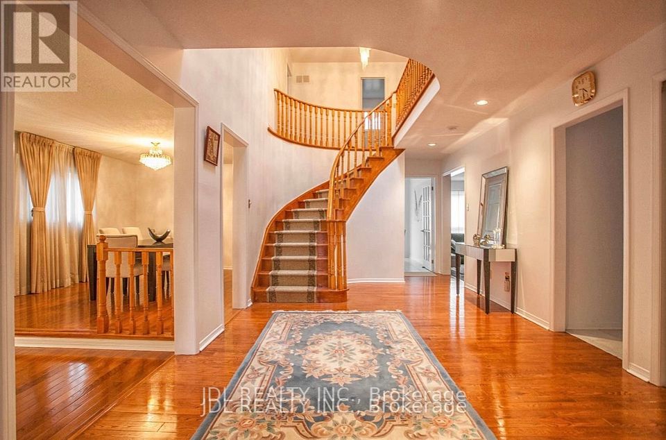 Detached at 101 Summerdale Dr Drive Unit A, Markham, ON L6T 6W3, Markham