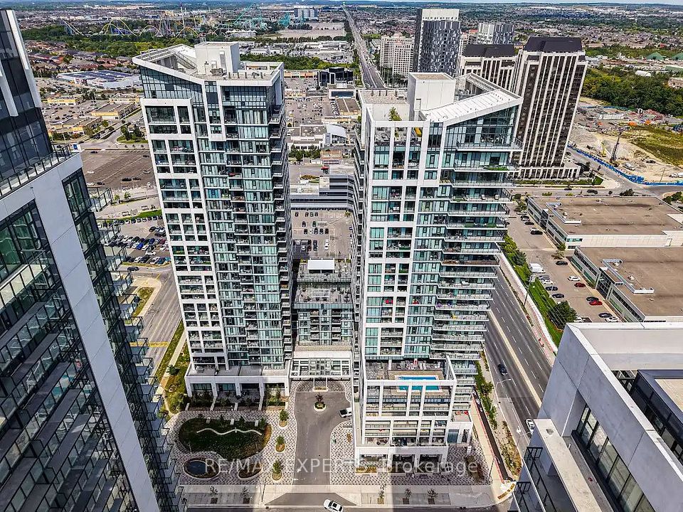 9000 Jane Street 221, Vaughan, ON L4K 0M6