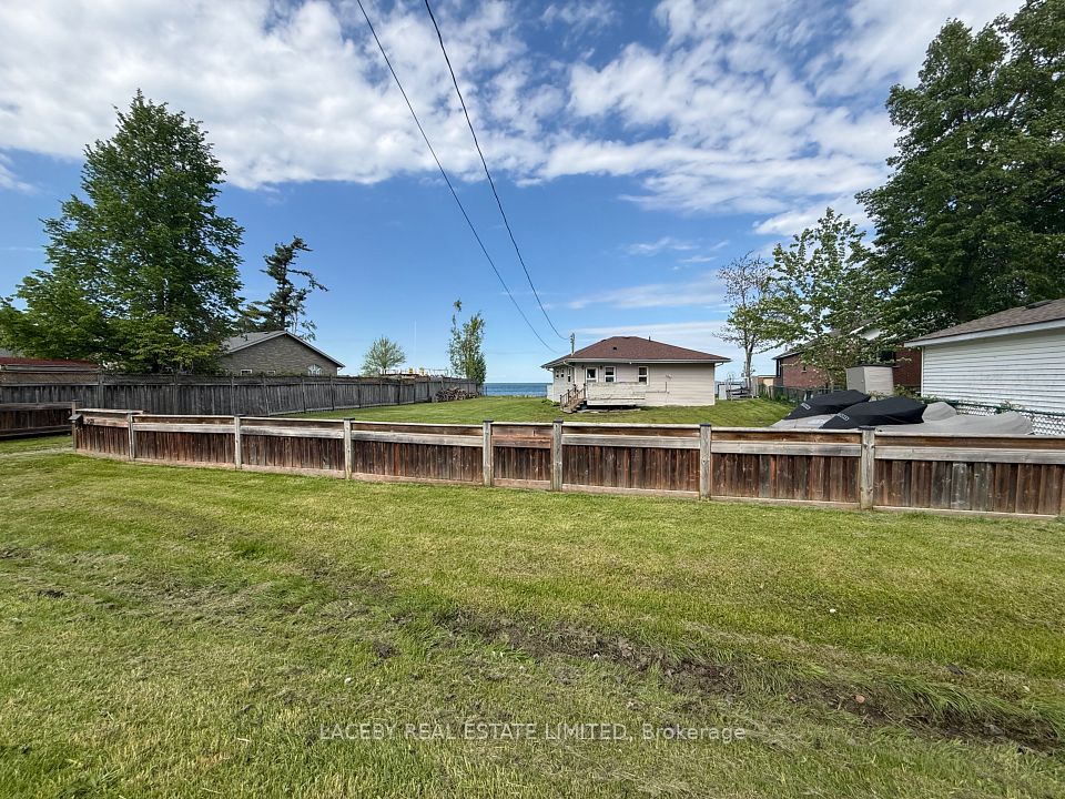 2571 Leonard Street, Innisfil, ON L9S 3V3 at 2571 Leonard Street, Innisfil, ON L9S 3V3, Innisfil, ON, L9S 3V3