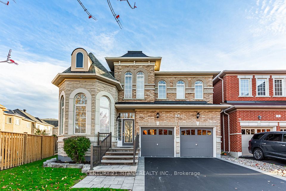 3 Condarcuri Crescent, Markham, ON L6B 0G8