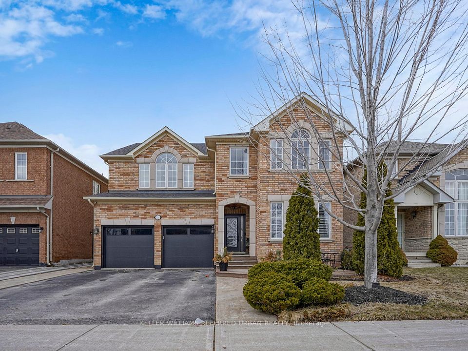 208 Maria Antonia Road, Vaughan, ON L4H 2Z4