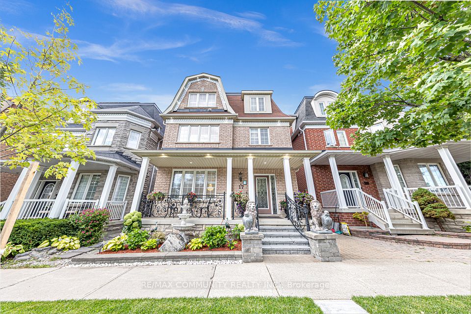 Detached at 17 Rouge Bank Drive, Markham, ON L6B 1A8, Markham