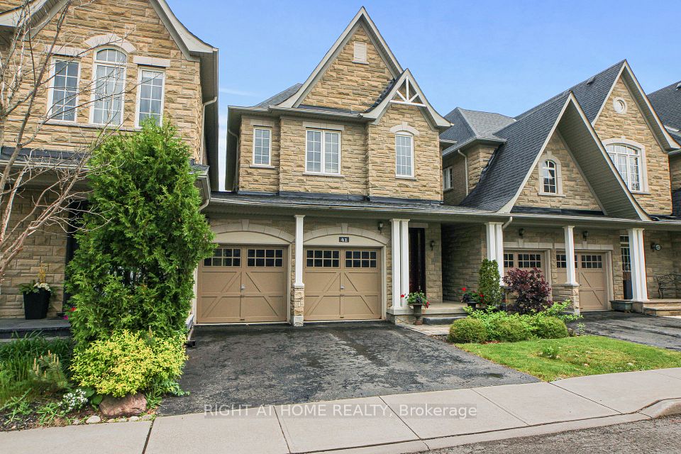 280 Paradelle Drive 41, Richmond Hill, ON L4E 0E1