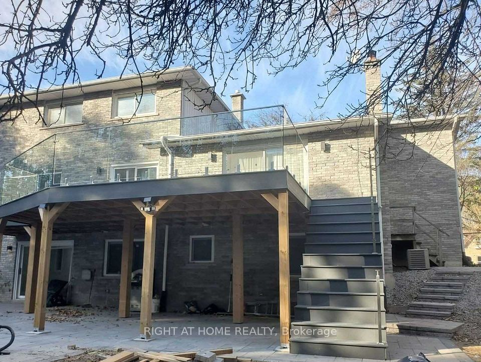 Lower Level at 5 Black Willow Court unit#1, Richmond Hill, ON L4E 2M7, Richmond Hill