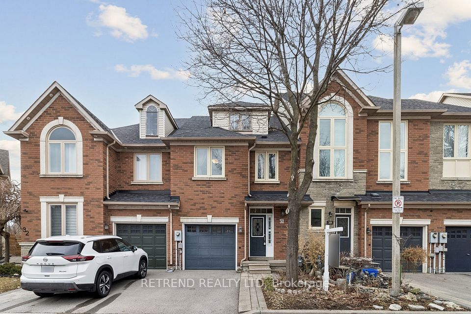 180 Blue Willow Drive 31, Vaughan, ON L4L 9C9