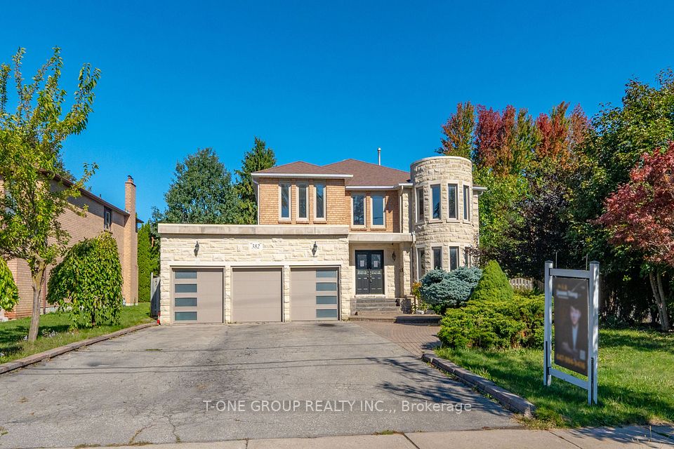 382 Elgin Mills Road W, Richmond Hill, ON L4C 4M2