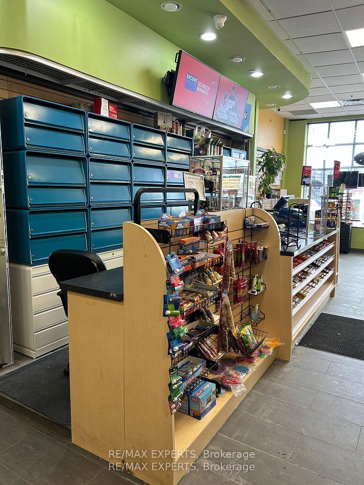 1410 Major Mackenzie Drive, Vaughan, ON L6A 4H6