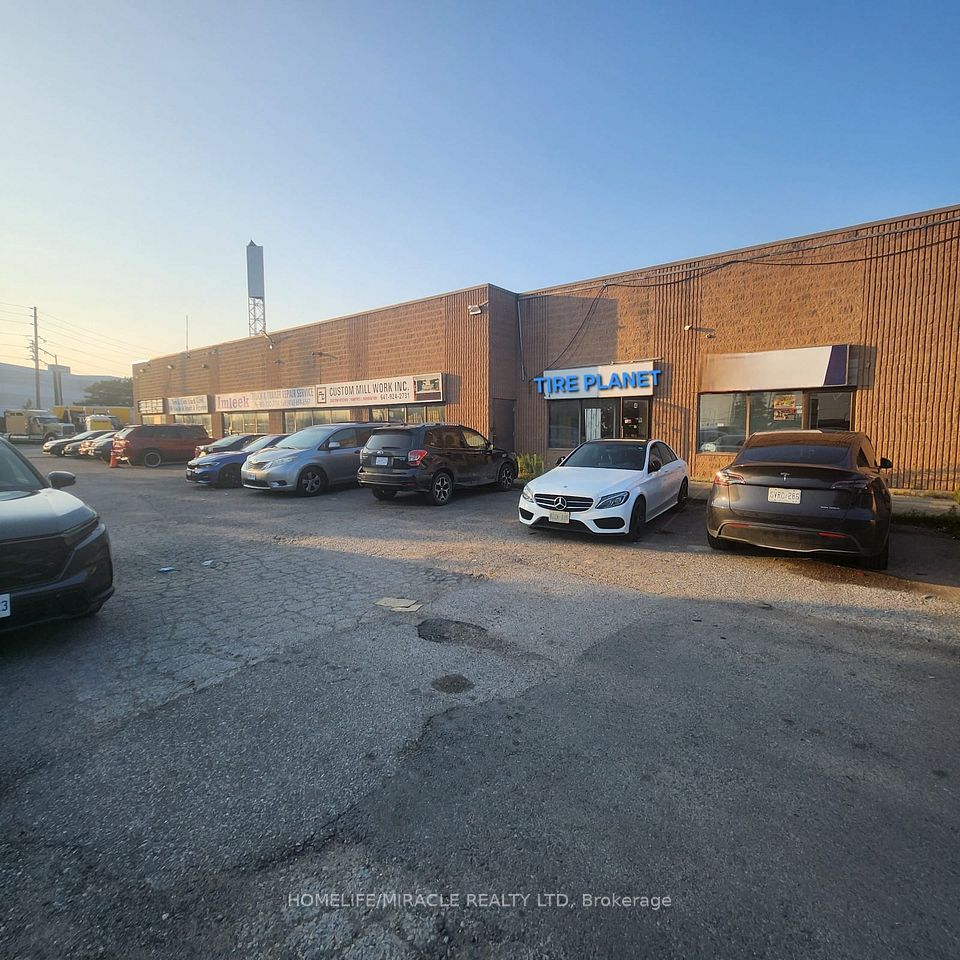 6720 Highway 7 N/A 4, Vaughan, ON L4L 1A5