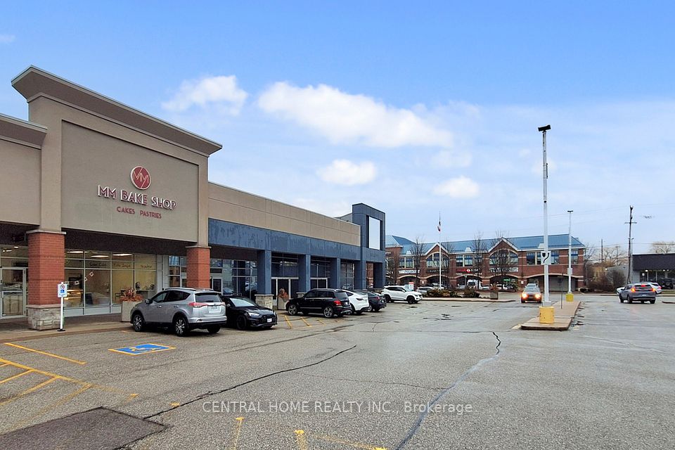 14800 YONGE Street 104, Aurora, ON L4G 1N3