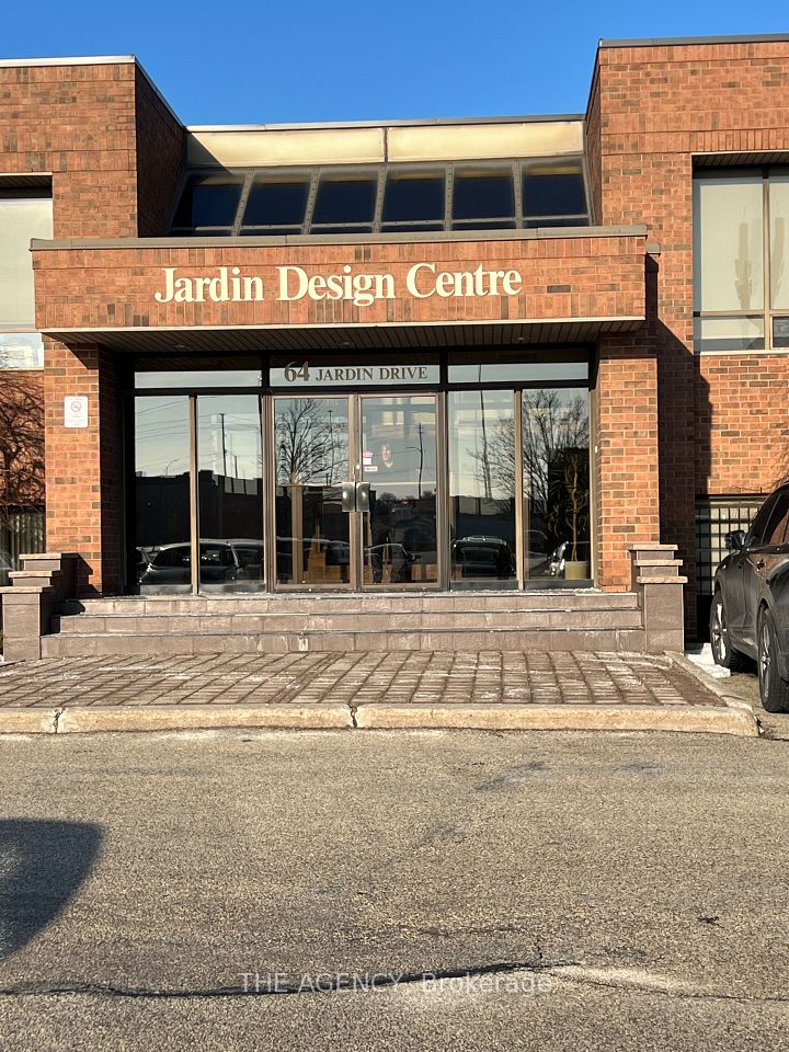 64 Jardin Drive 3F, Vaughan, ON L4K 3P3