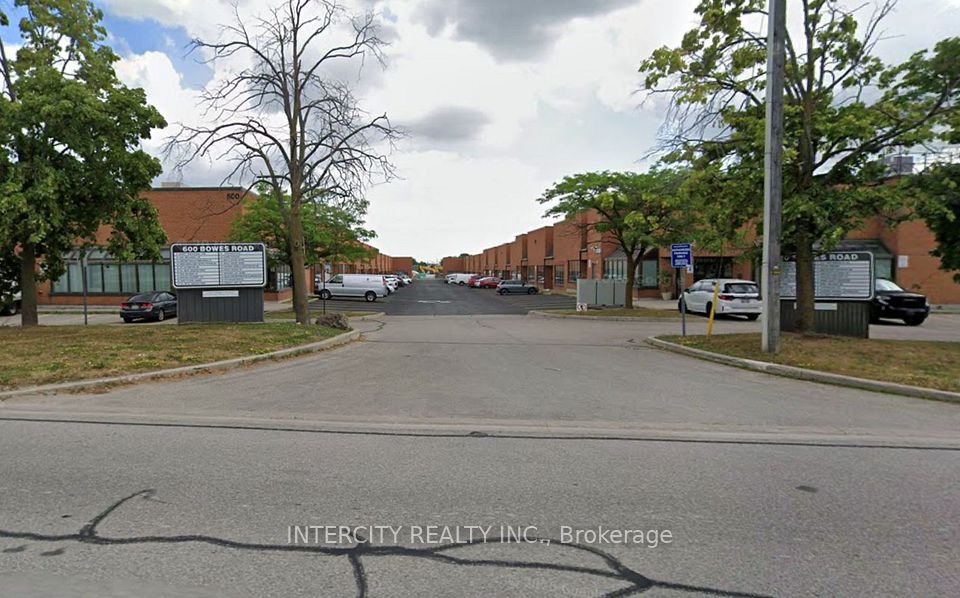 610 Bowes Road 14, Vaughan, ON L4K 4A4