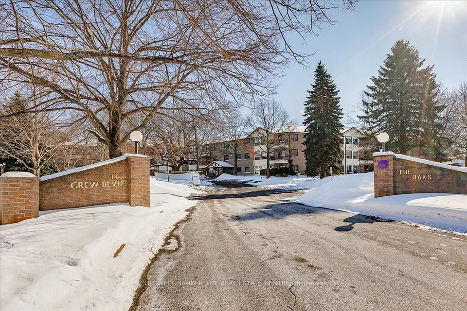 Condo Apartment at 111 Grew Boulevard 105, Georgina, ON L0E 1L0, Georgina