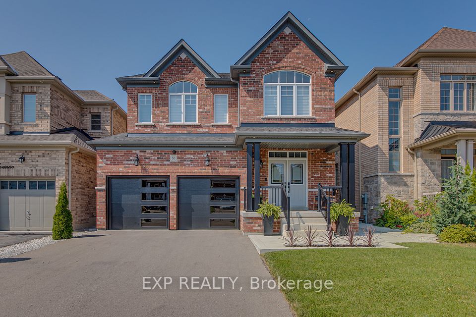 56 Lewis Avenue, Bradford West Gwillimbury, ON L3Z 0X2