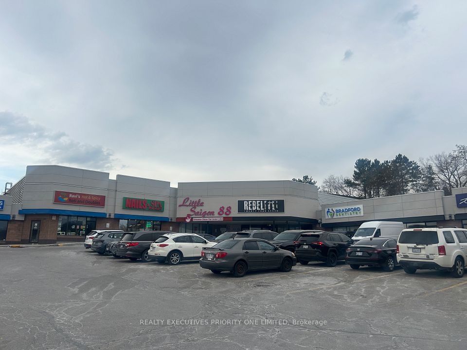 180 Holland Street W, Bradford West Gwillimbury, ON L3Z 1R8