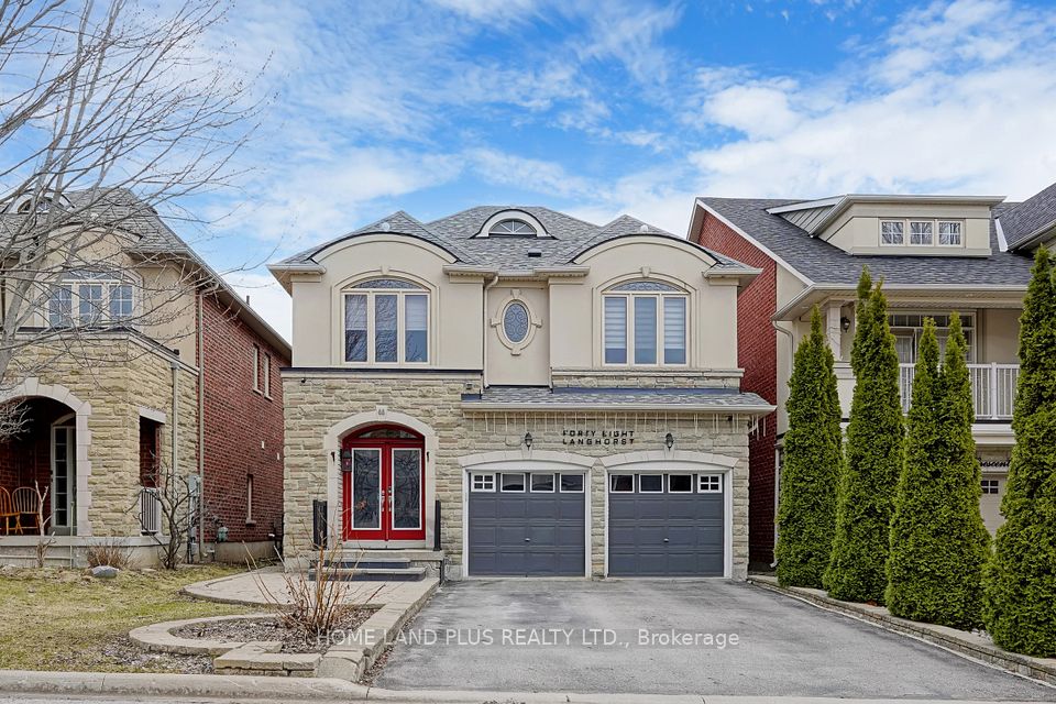 48 Langhorst Crescent, Richmond Hill, ON L4E 0A9