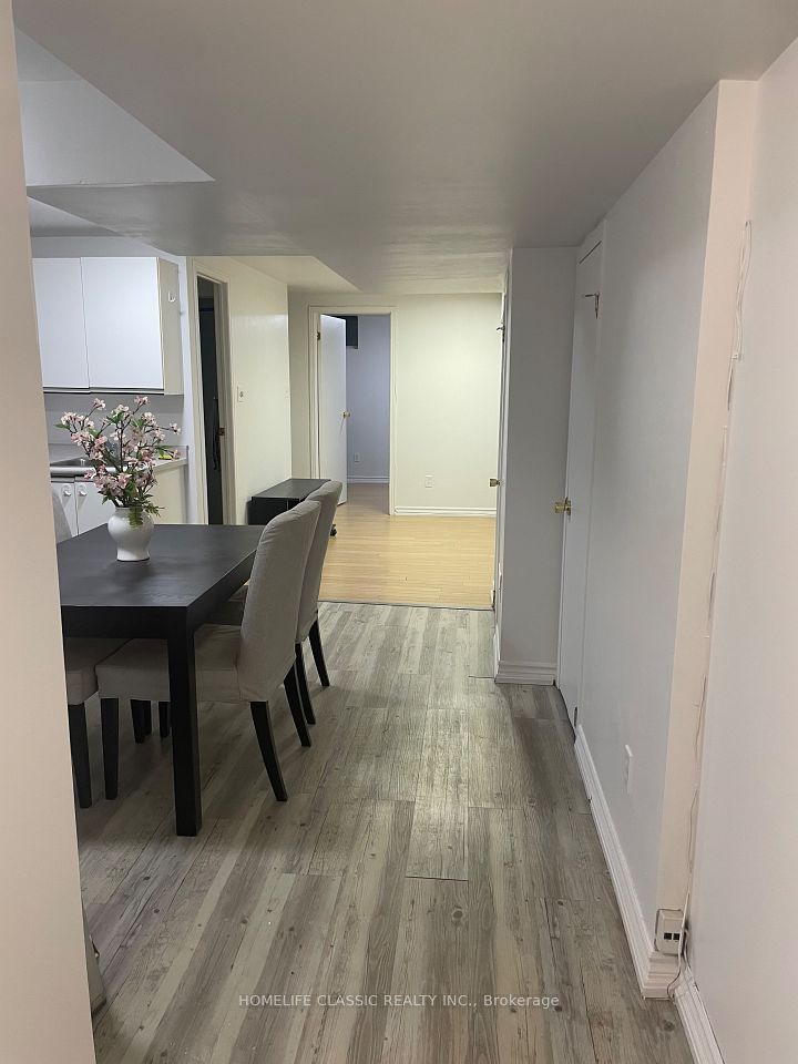 Semi-Detached  at 102 Church Street S lower, Richmond Hill, ON L4C 1W3, Richmond Hill