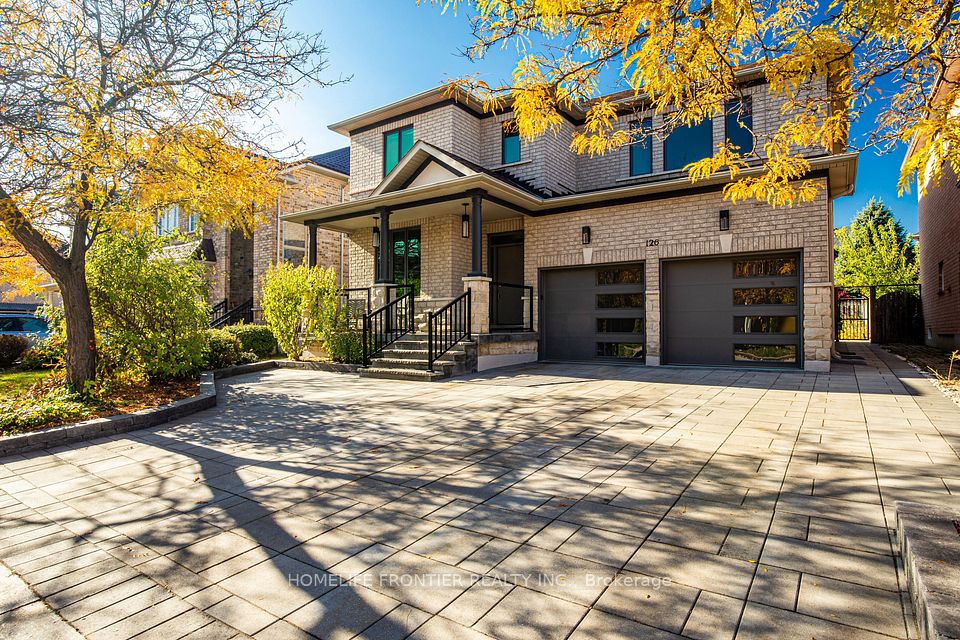 126 Forecastle Road, Vaughan, ON L4K 5H7