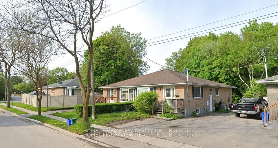 Semi-Detached  at 255 Penn Avenue Basement, Newmarket, ON L3Y 2S4, Newmarket