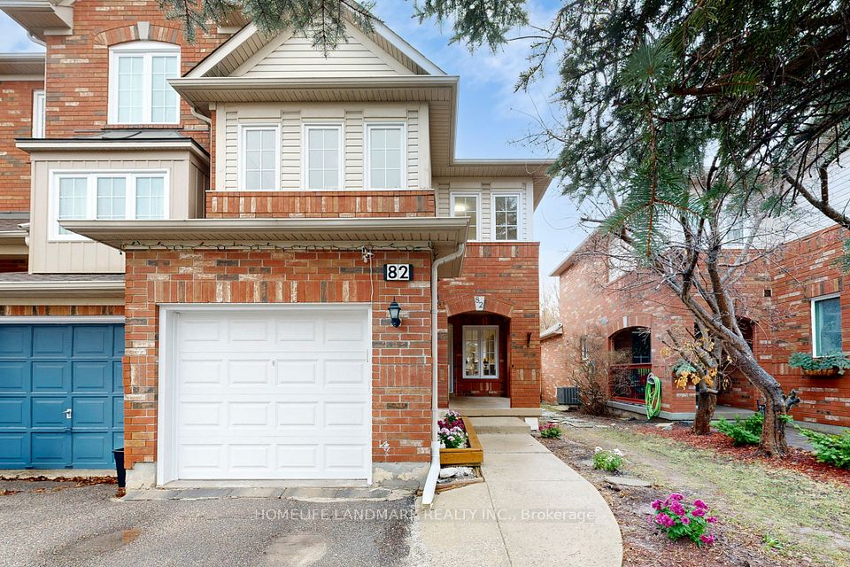 Att/Row/Townhouse at 82 Baywell Crescent, Aurora, ON L4G 7N4, Aurora