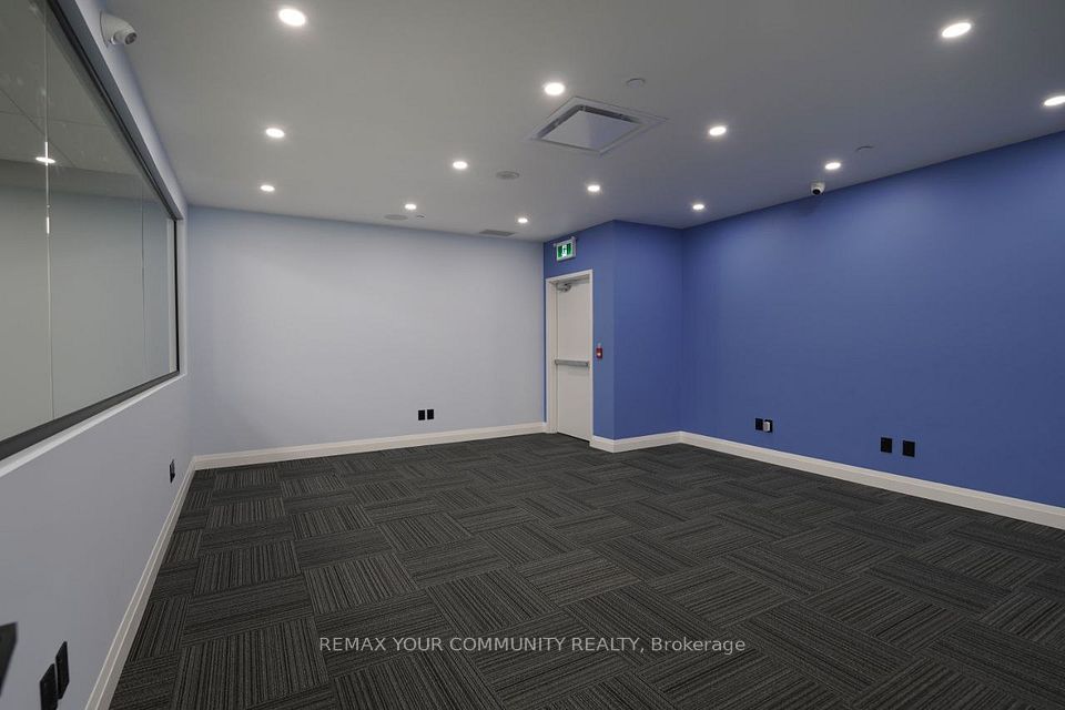 9390 Woodbine Avenue 320, Markham, ON L6C 0M5