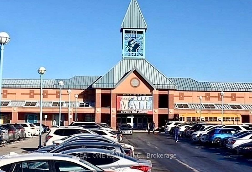 3255 Highway 7 N/A E K5, Markham, ON L3R 3P9