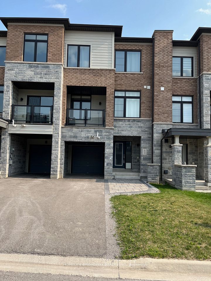 Att/Row/Townhouse at 53 Vantage Loop, Newmarket, ON L3X 0K9, Newmarket