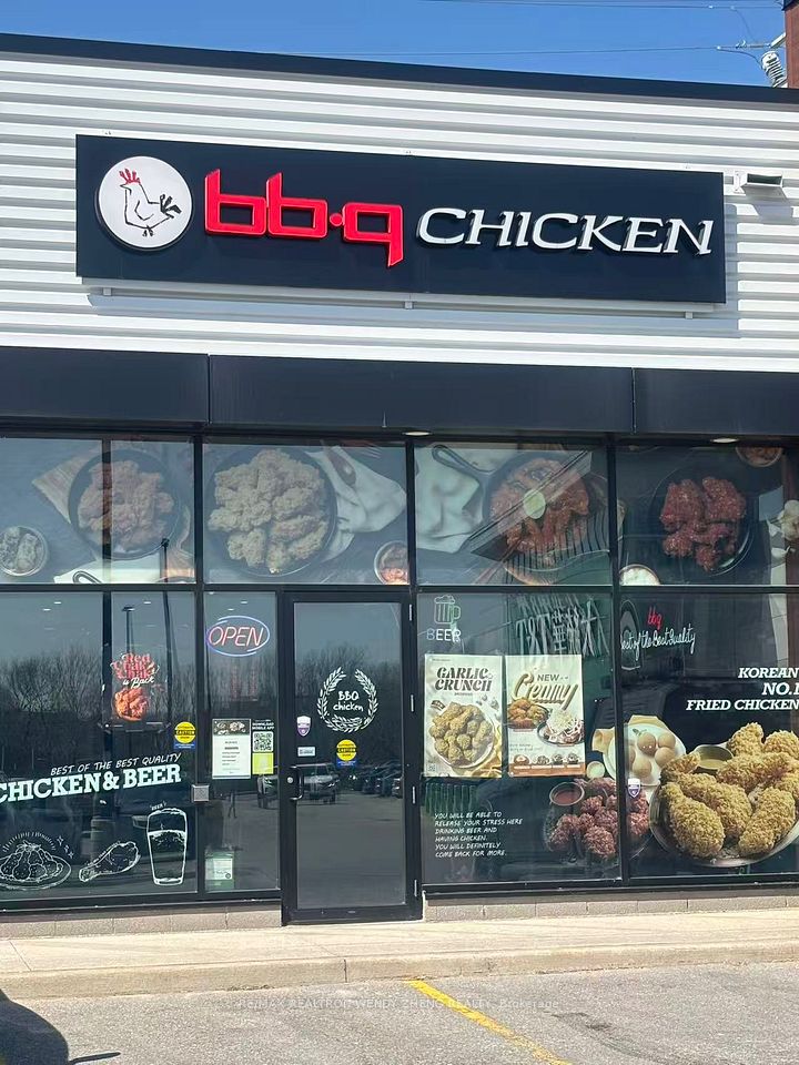 16025 Bayview Avenue C4, Aurora, ON L4G 3L4