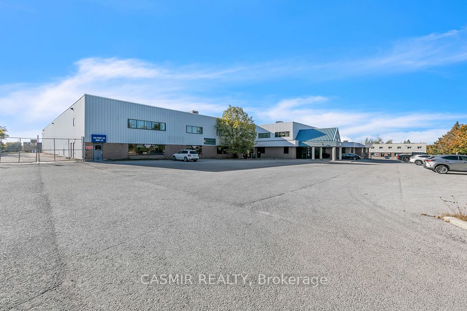 A-150 Pony Drive E, Newmarket, ON L3Y 7B6