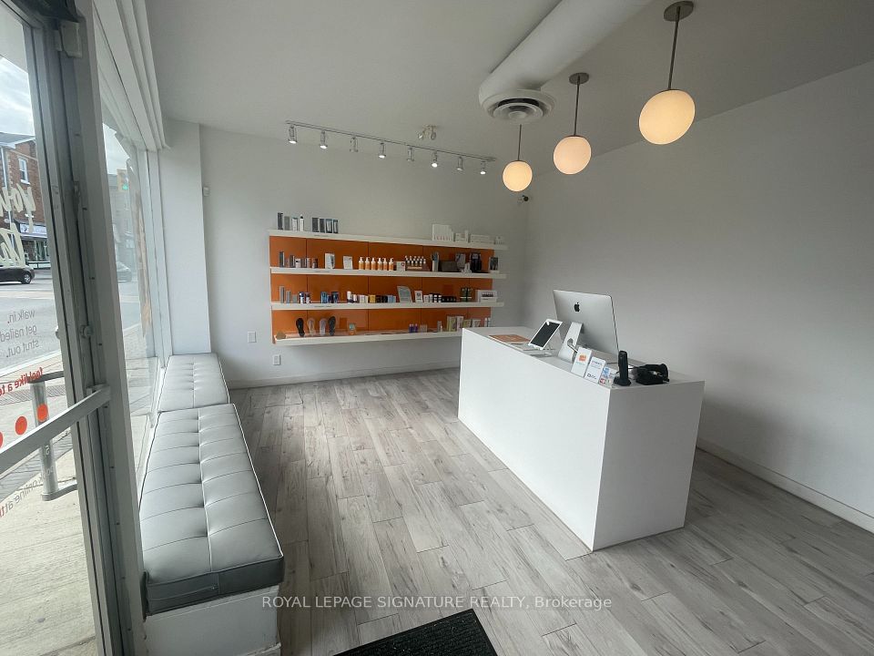 106 Main Street N, Markham, ON L3P 1Y1