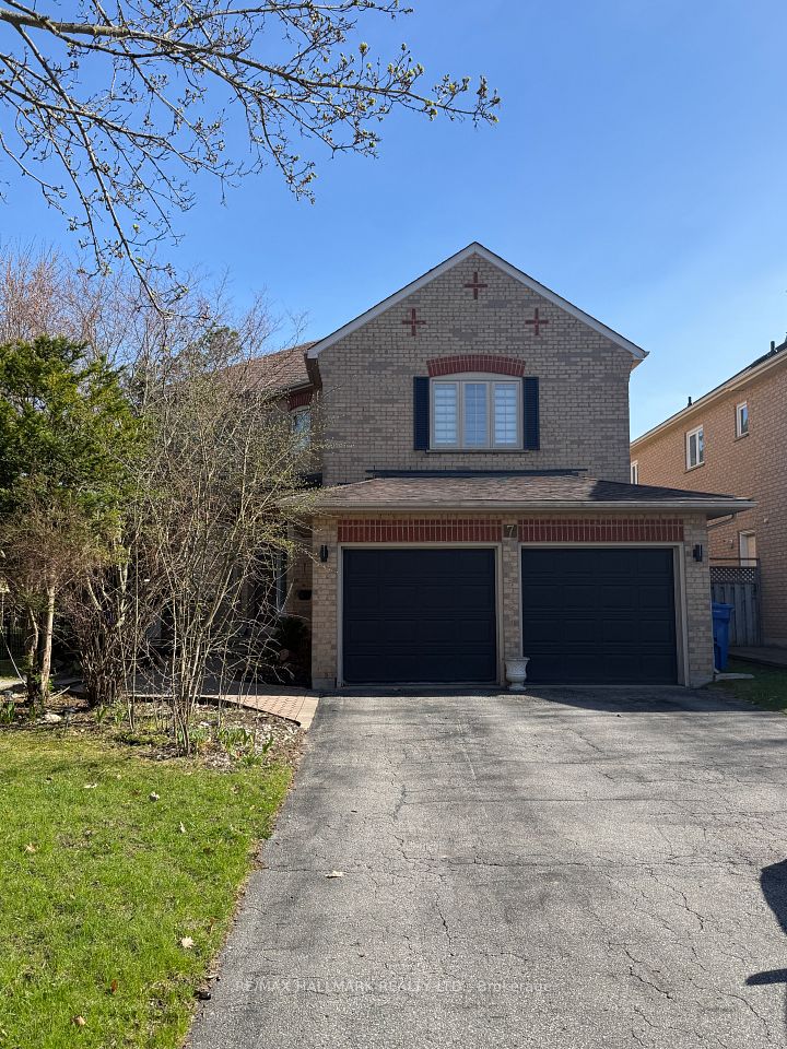 Detached at 7 Charing Crescent Basement, Aurora, ON L4G 6P4, Aurora