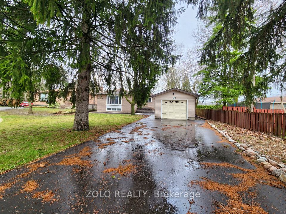 Detached at 3 Cabot Court lower, Aurora, ON L4G 2Y9, Aurora