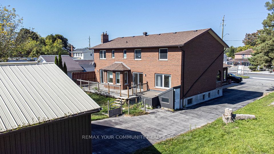 181 King Road, Richmond Hill, ON L4E 2W1