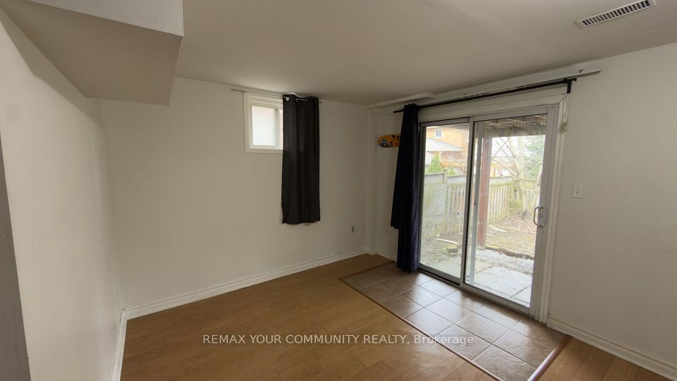 Semi-Detached  at 117 ENGLISH OAK Drive Bsmnt, Richmond Hill, ON L4E 3X4, Richmond Hill