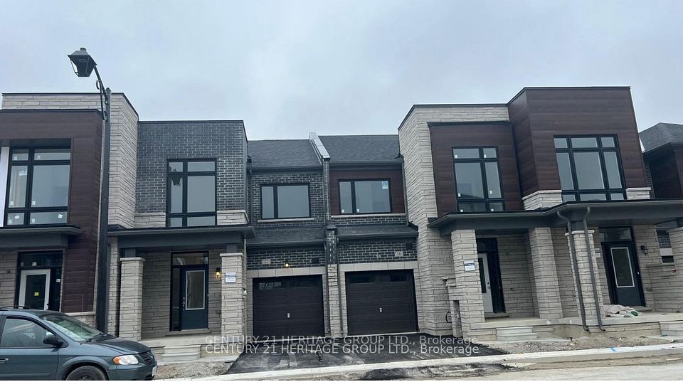 Att/Row/Townhouse at 22 Blick Crescent, Aurora, ON L4G 7Y9, Aurora