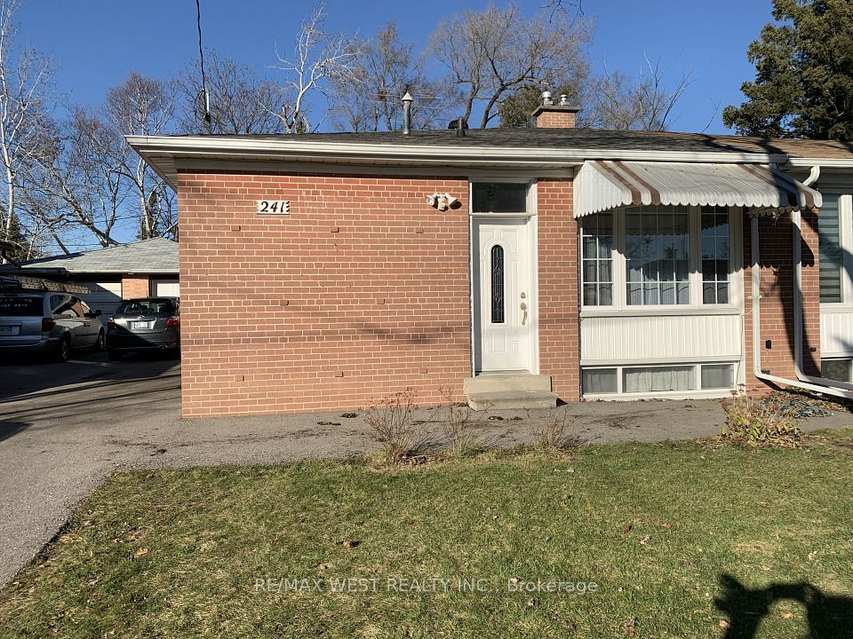 Semi-Detached  at 241 Ashlar Road Main Floor, Richmond Hill, ON L4C 2W7, Richmond Hill