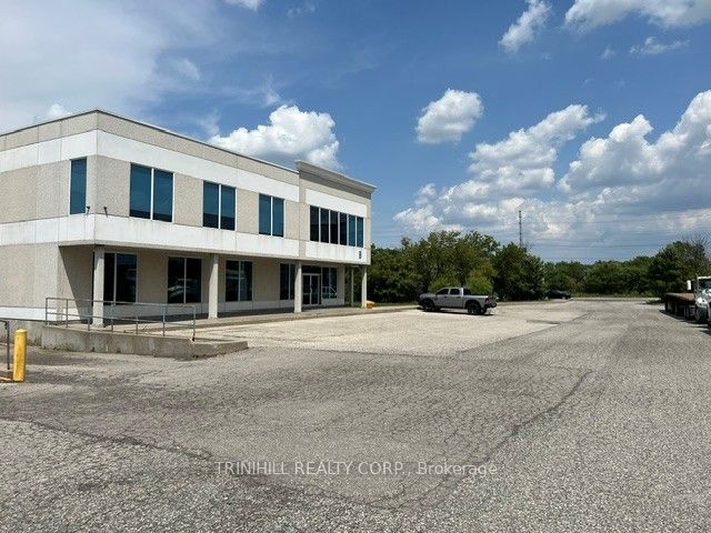 31 Pennsylvania Avenue B, Vaughan, ON L4K 4K8