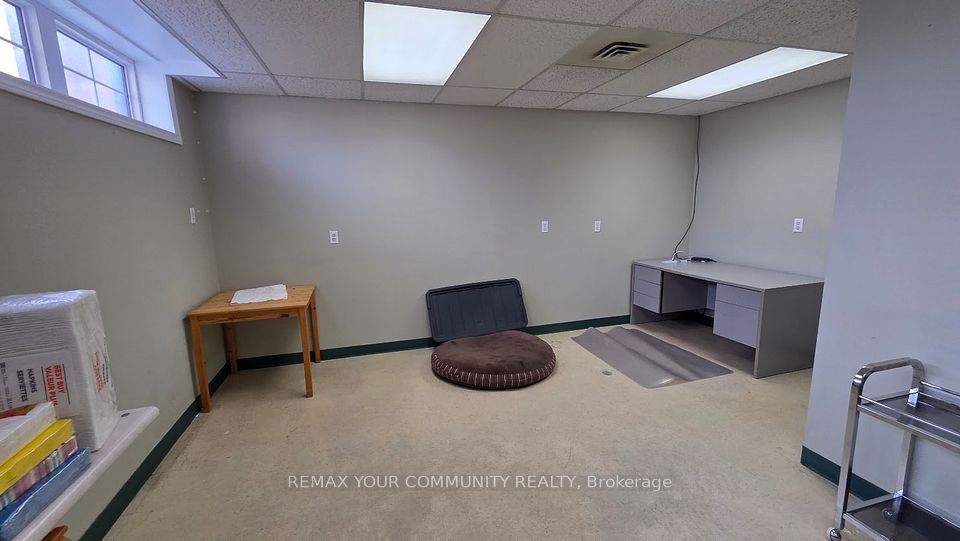 6060 Highway 7 N/A E LL-A, Markham, ON L3P 3A9