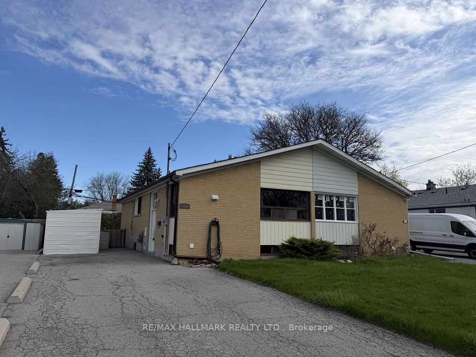 Semi-Detached  at 313 Taylor Mills Drive N Main, Richmond Hill, ON L4C 2T8, Richmond Hill