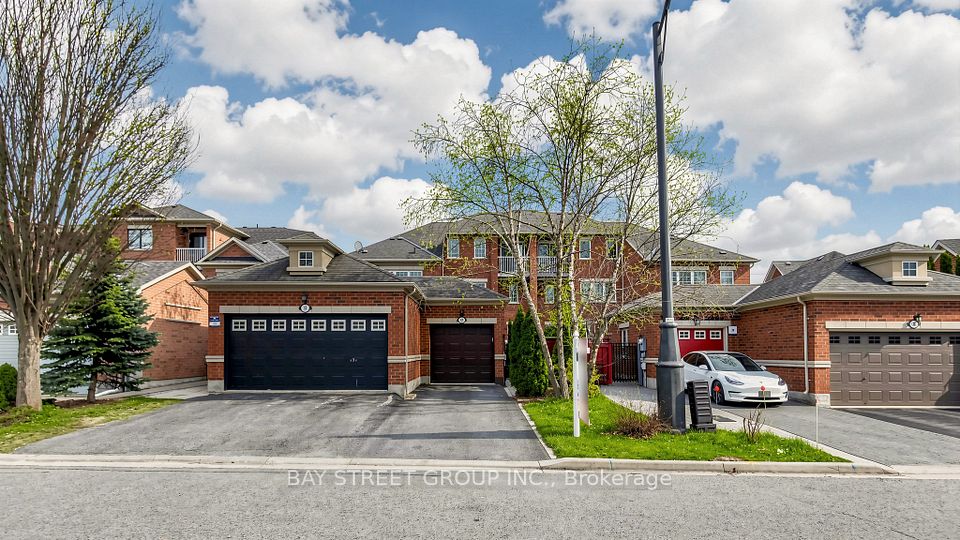 Att/Row/Townhouse at 97 Zokol Drive, Aurora, ON L4G 0B9, Aurora