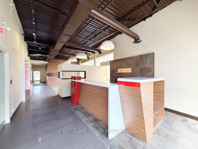 20 Gibson Drive 201, Markham, ON L3R 0M7