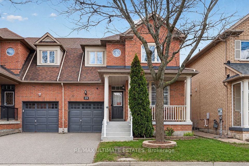 Semi-Detached at 29 Lakespring Drive, Markham, ON L6C 2Y9, Markham