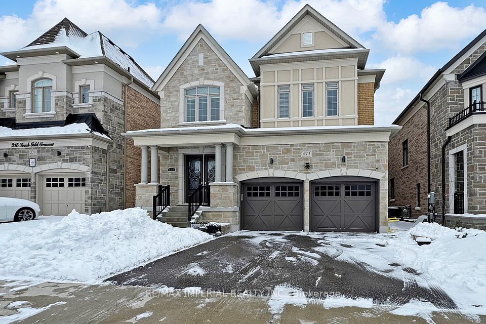 Detached at 211 Touch Gold Crescent, Aurora, ON L4G 3X4, Aurora