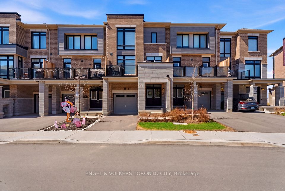 Att/Row/Townhouse at 43 Holyrood Crescent, Vaughan, ON L4H 5G2, Vaughan